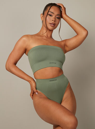 Contour seamless high-leg briefs