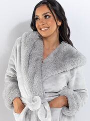 Hooded fluffy shimmer midi dressing gown