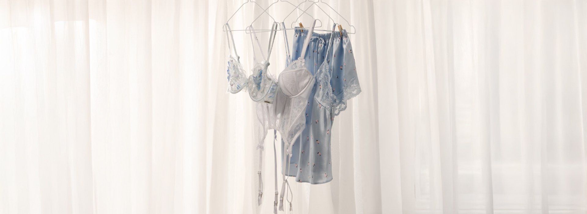 Gisella Lingerie Set- shop now