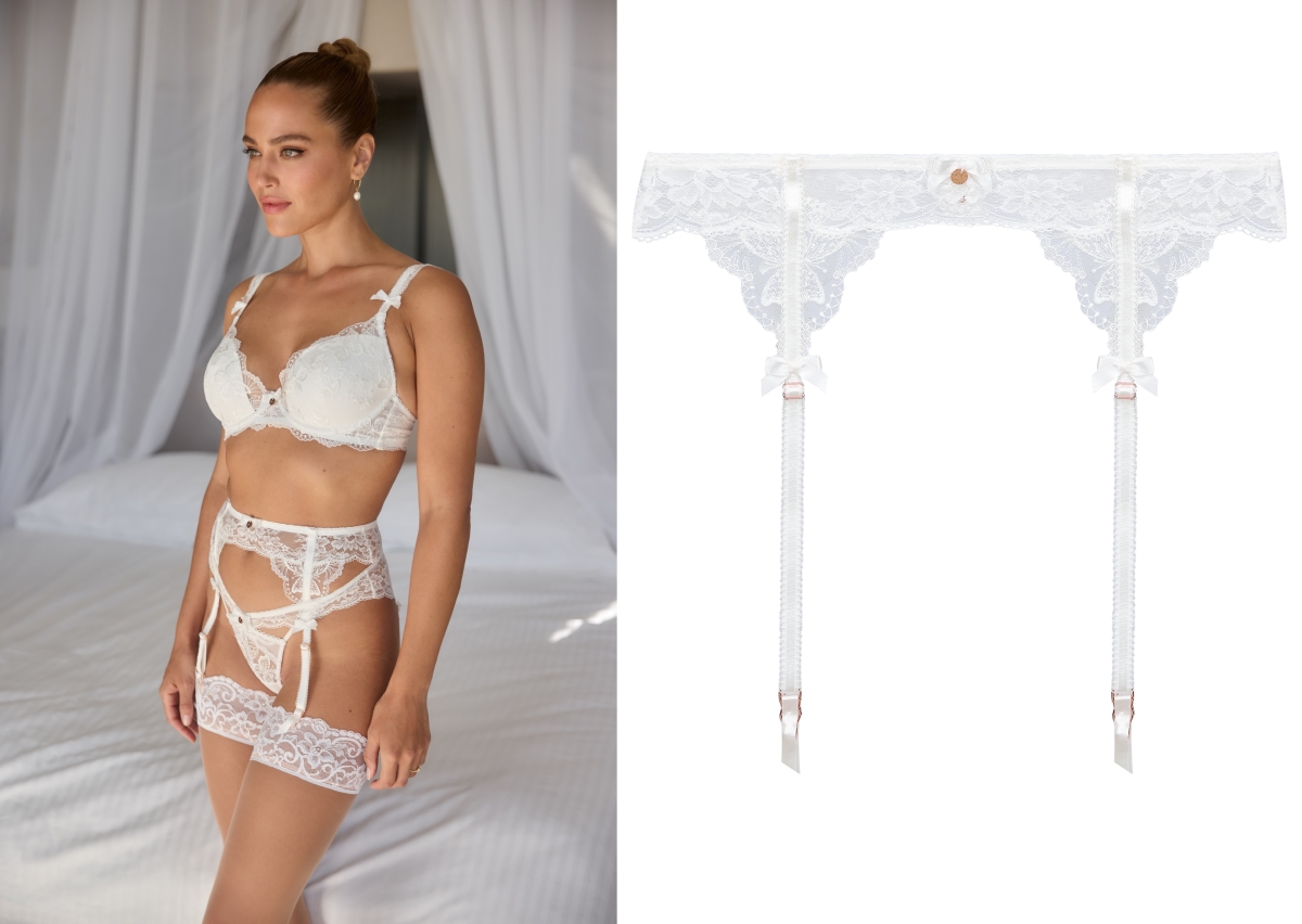 The Sexy And Hot Bridal Bra Which Complement The Overall Style Of