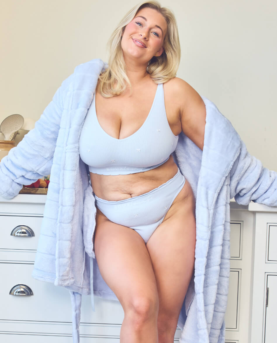 Fluffy striped short dressing gown - Dove Blue - Shop now