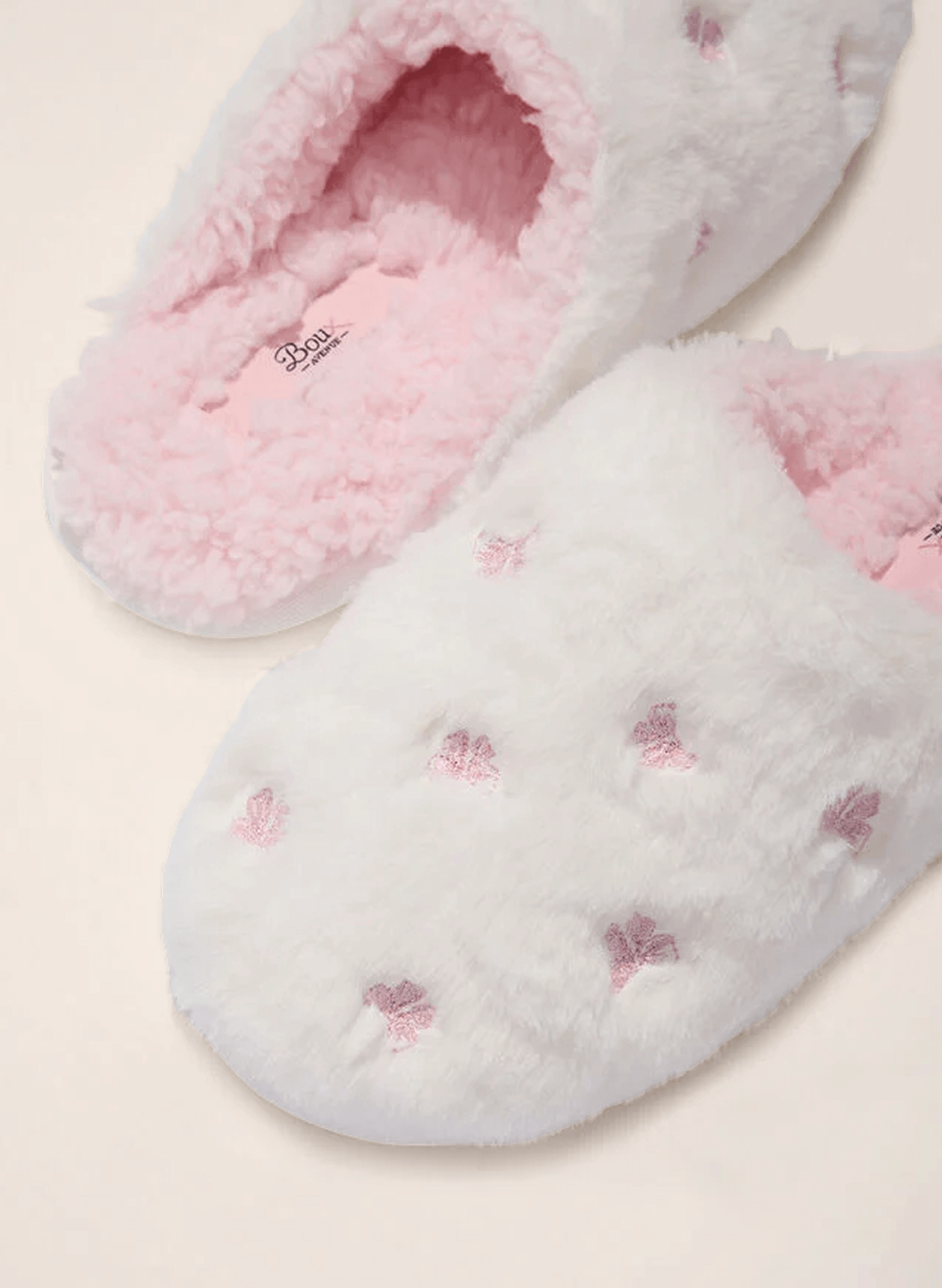 Bow embroidered fluffy mule slippers